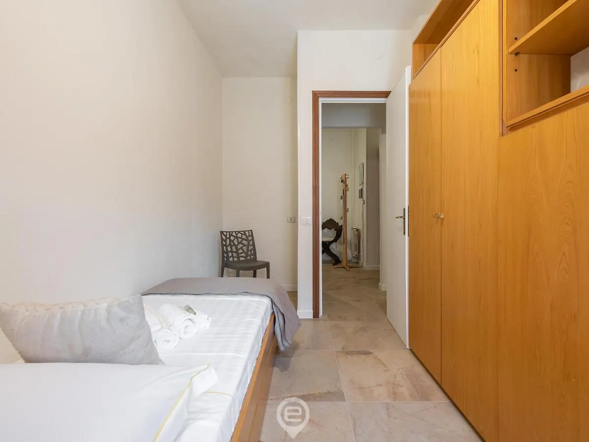 Cagliari Diamond Apartment 0*,